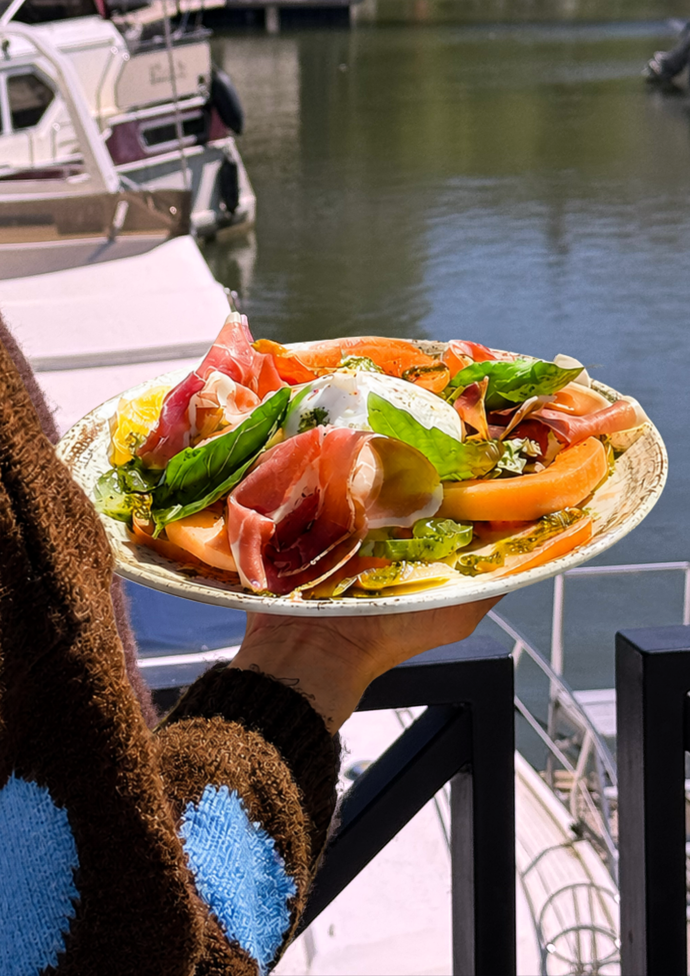 Salade melon, jambon cru et burrata